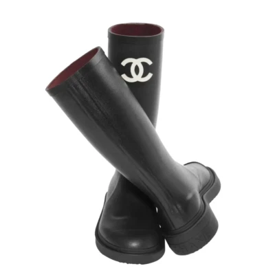 Chanel REV Black White Caoutchouc CC Logo High Pull On Rubber Rain Boots 40 - Image 1 of 4