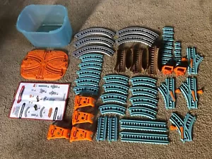 Thomas Trackmaster: Blue Mountain Builder Bucket - Picture 1 of 5