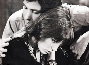 Cycle JANE BIRKIN - IMAGE N&B -SEX POWER/L'HOMME COEUR - 1970 - H.CHAPIER - Imagen 1 de 2