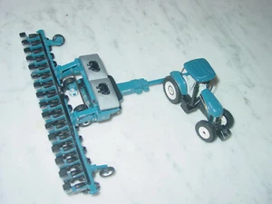 1/64 ERTL NEW HOLLAND TRACTOR TG255 WITH 3503 SR PLANTER! SOLD AS IS! - Picture 1 of 7