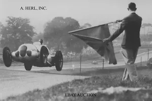 Mercedes Benz W125 & Rudolf Caracciola - 1937 GP of England Donington - Foto - Bild 1 von 1
