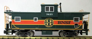 USA TRAINS # 3625BURLINGTON NORTHERN SF RY. CABOOSE w/ METAL WHEELS  RARE - Picture 1 of 4