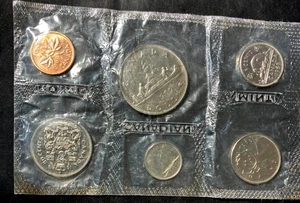 Old Canada Coin Set - 1969 - UNCIRCULATED MINT PACKAGE - Excellent - Lot #N24 - Picture 1 of 1