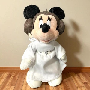 Tokyo Disney Land Minnie Mouse Plush Badge Star Wars Princess Leia STARTOUR USED - Picture 1 of 24