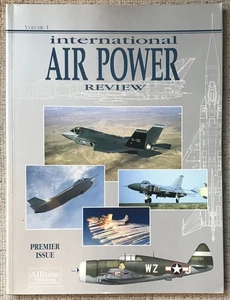 " INTERNATIONAL AIR POWER REVIEW " 2001 VOL. 1 PB VG+ P-47, A-7, MIRAGE, SU-15 - Imagen 1 de 1
