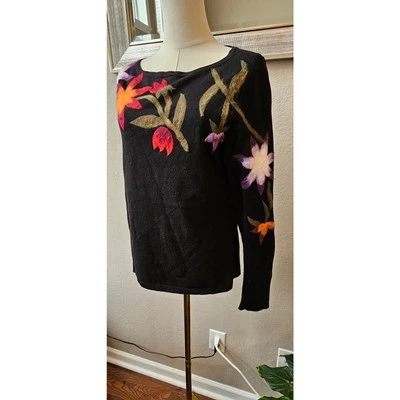Suéter Floral De Colección Nicole Alexander Bordado Fieltro Mujer Talla M Negro Foto 1 de 4