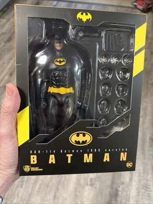 Figura de acción Beast Kingdom - Batman 1989: Batman (Michael Keaton) DAH-114 Foto 1 de 4