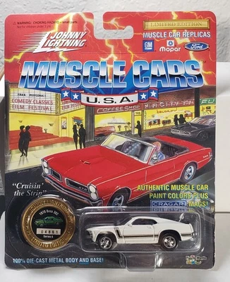 Johnny Lightning Muscle Cars EE. UU. R6 camafeo blanco 1970 Boss 302 Mustang Foto 1 de 2