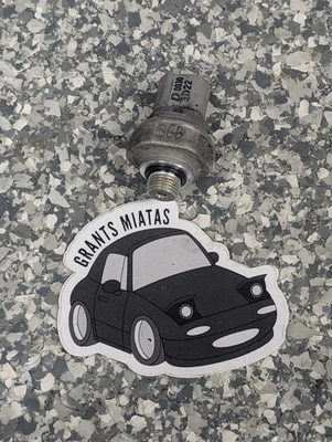 Mazda Miata 2001-2005 OEM A/C Pressure Switch Denso - Image 1 of 3