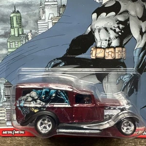 Autobús Dodge Delivery 2016 Hot Wheels DC Comics Batman ’34 - Imagen 1 de 8