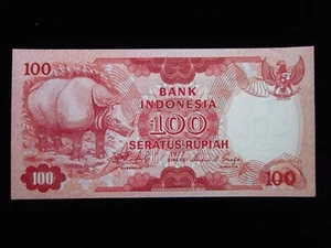 Indonesia 100 Rupiah 1977 h9395 Javanese Rhino Bank Paper Money - Picture 1 of 2
