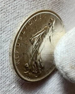 1960 France 5 Francs - Very Nice Silver Coin! - Sower - 83.5% Silver - Picture 1 of 5