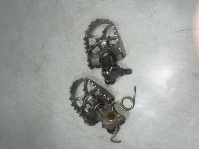 2012 ktm 350sxf pivot pegs foot pegs - Image 1 of 4