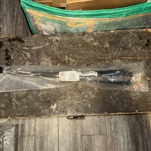 NEW OEM Genuine International Navistar 431490001 Windshield Wiper Arm Assembly - Picture 1 of 5