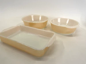 Vintage Fire King 3 Piece Peach Luster Baking Casserole Dishes Anchor Hocking - Picture 1 of 16