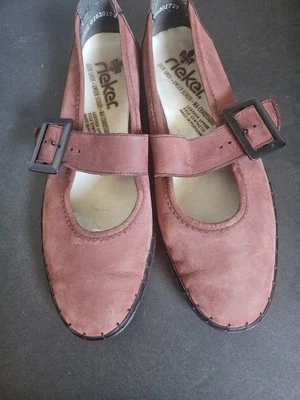 REIKER - GAMUZA MARY JANE TALLA. 8,5 Foto 1 de 4