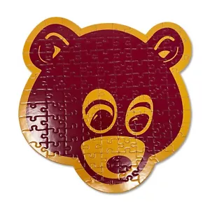 Rompecabezas Kanye West College Dropout Bear - Imagen 1 de 1