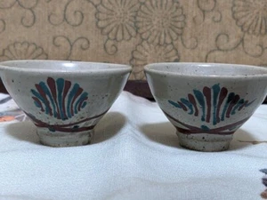 Tomoo Hamada Pottery Sake Cup set Sakazuki Red Overglaze Enamel Wooden Box - Picture 1 of 5