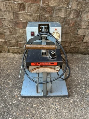 Термопресс для шляп HIX VH-250 120 В 4 А винтажный коммерческое качество печати - Изображение 1 из 4