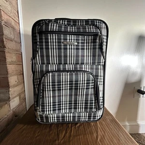 Rockland Rolling Duffel Bag Black Plaid, Luggage Suitcase 19Hx13Wx7.5 Expandable - Picture 1 of 6