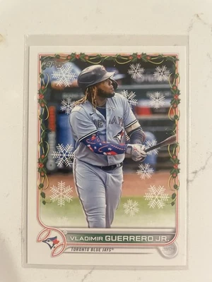 VLADIMIR GUERRERO 2022 Topps Holiday SP code 819 Sleeve #HW10 Toronto BLUE JAYS - Image 1 of 2