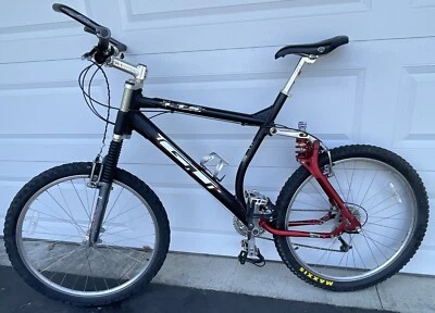 Bicicleta de montaña GT LTS 3000 DS 1998 Foto 1 de 4