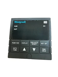 USED Honeywell UDC2000 mini-pro DC200E-1-000-200P00-0-GE. Temperature controller - Picture 1 of 2