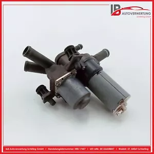 MERCEDES BENZ E-KLASSE W124 Zusatzwasserpumpe Heizungsduoventil 0018303984 BOSCH - Picture 1 of 4