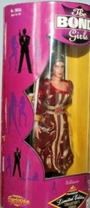 THE BOND GIRLS * SOLITAIRE * ACTION FIGUR * LIMITED EDITION - Bild 1 von 1