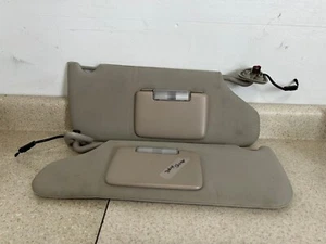 Dodge Charger Chrysler 300 2005-2010 parasoles con gris iluminado OEM - Imagen 1 de 3