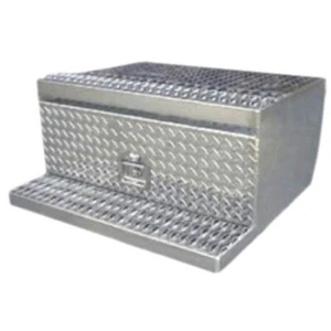 CSM 30 X 30 X 15 Inch Diamond Plate Aluminum Tool Box For Peterbilt - Picture 1 of 2