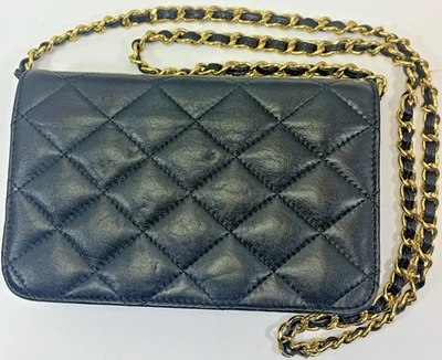 Bolso de hombro acolchado de cuero italiano negro Art/Berg By Linea Gani vintage  Foto 1 de 4