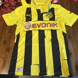 Borussia Dortmund BVB Trikot Puma Gr. M #26 Piszczek Champions league   - Bild 1 von 4