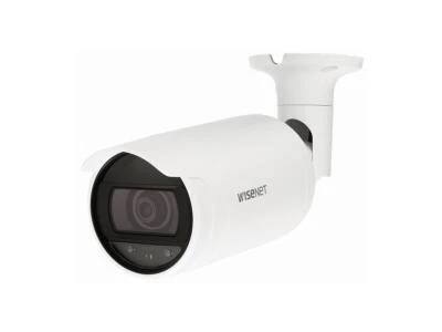 Hanwha Techwin ANO-L7012R 4MP IR Bullet Surveillance Camera - Image 1 of 2