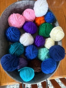 18-SCRAP YARN BALLS OF 4-PLY YARN 12 oz. Acrylic Granny Square Project New EC-7 - Picture 1 of 4