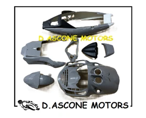 KIT CARENE MALAGUTI F12 GRIGIO NARDò 2002 2003 2004 2005 2006 SCOCCHE PLASTICHE - Foto 1 di 6