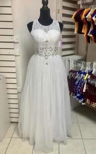 Size 12 White Corset Lace Up Back Prom Homecoming Wedding Formal Gown Dress NWT - Picture 1 of 3