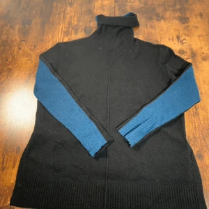 Athleta Sz XS Extra Fine Merino Wool Blend Turtleneck Tunic Black Blue Women Sof - Picture 1 of 6