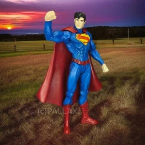 DC COMICS ESSENTIALS NEW 52 SUPERMAN 7" / DC DIRECT 2019 - Bild 1 von 3