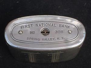 Spring Valley, NY, #5390 ""First National Bank"", Vintage Chrom Still Bank mit Schlüssel! - Bild 1 von 11