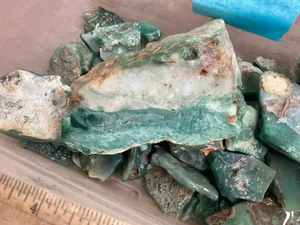 Z~ Mtorolite Chrome Chalcedony Rough 5 Lb Lot # 2 - Picture 1 of 5