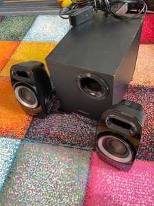 Lautsprechersytem 2.1 -„Creative Inspire T 3300“ - inklusive Subwoofer + Kabel - Bild 1 von 3