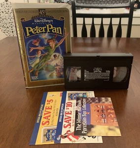 Peter Pan VHS 45th Anniversary Limited Edition Walt Disney Complete Clamshell - Picture 1 of 4