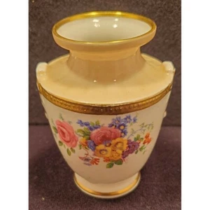 Paragon by Appointment Fine bone China 3" tall vase RARE Made in England - Picture 1 of 4