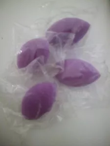 Blending Sponge NEW set of 4 small sponges great for face makeup... - Picture 1 of 5