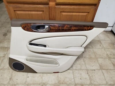 2004-2005-2006-07-08-2009 JAGUAR VANDEN PLAS RIGHT REAR INTERIOR DOOR PANEL NED - Image 1 of 2