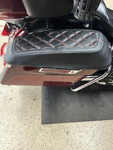 MOFUN Red Diamond Saddlebag Lid Covers For 2014-2024 Harley CVO, Street Glide - Picture 1 of 5