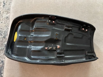 197Kawasaki KZ900 KZ1000 LTD 1976-1980 motorcycle custom seat - Image 1 of 4