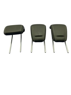 Mercedes GLE 63 S 2018 AMG W166 juego de reposacabezas trasero derecho izquierdo y central (3) *indentaciones* Foto 1 de 4