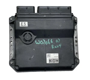 Módulo de control informático Toyota Rav-4 2007 2,4 L motor OEM ECU 89661-42E61 - Imagen 1 de 10